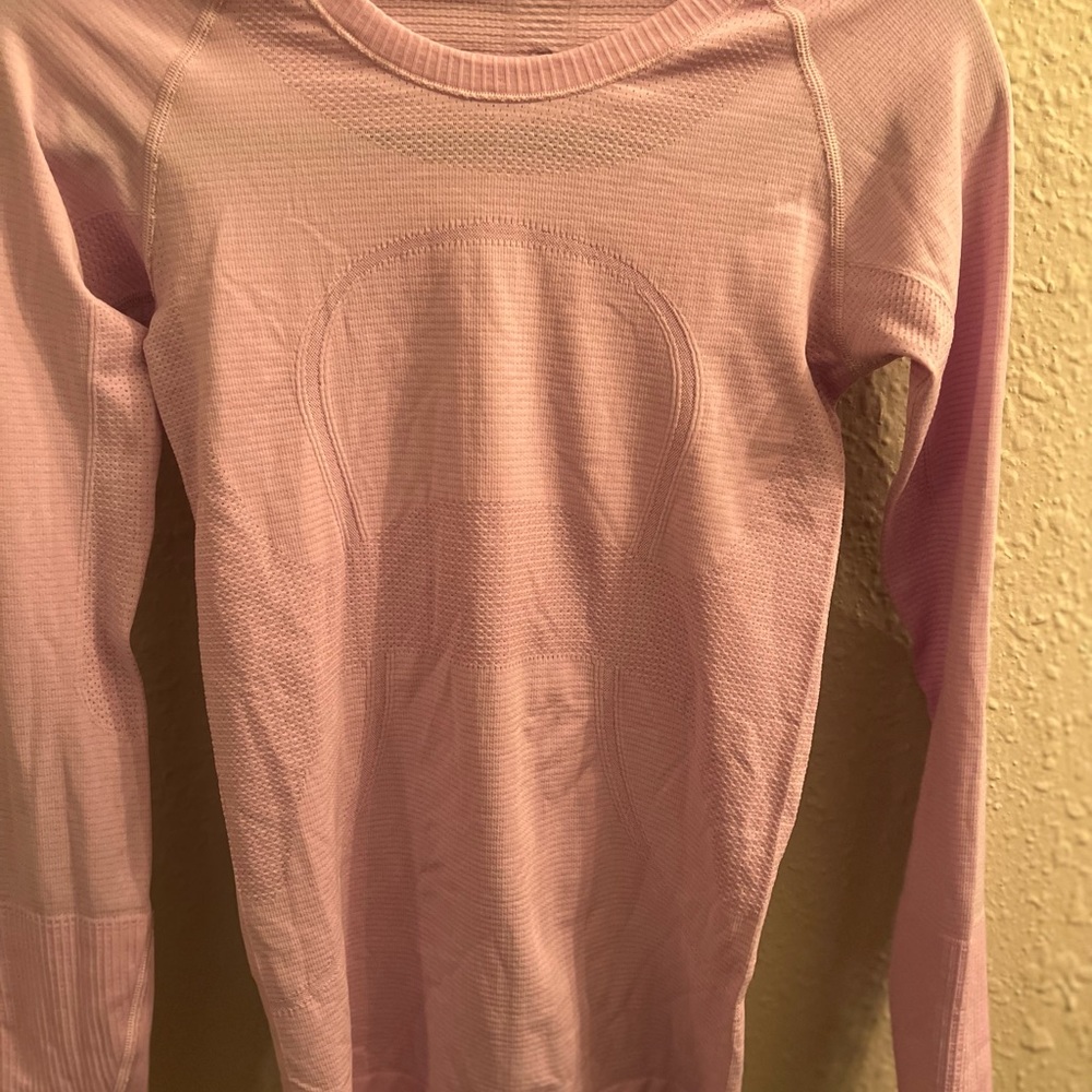 Lululemon Swifty tech long sleeve top